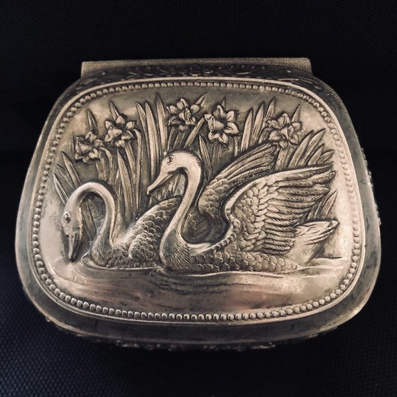 Vintage Jewelry - VINTAGE Small Footed Hinged Trinket or Jewelry Metal Box with Swans EUC